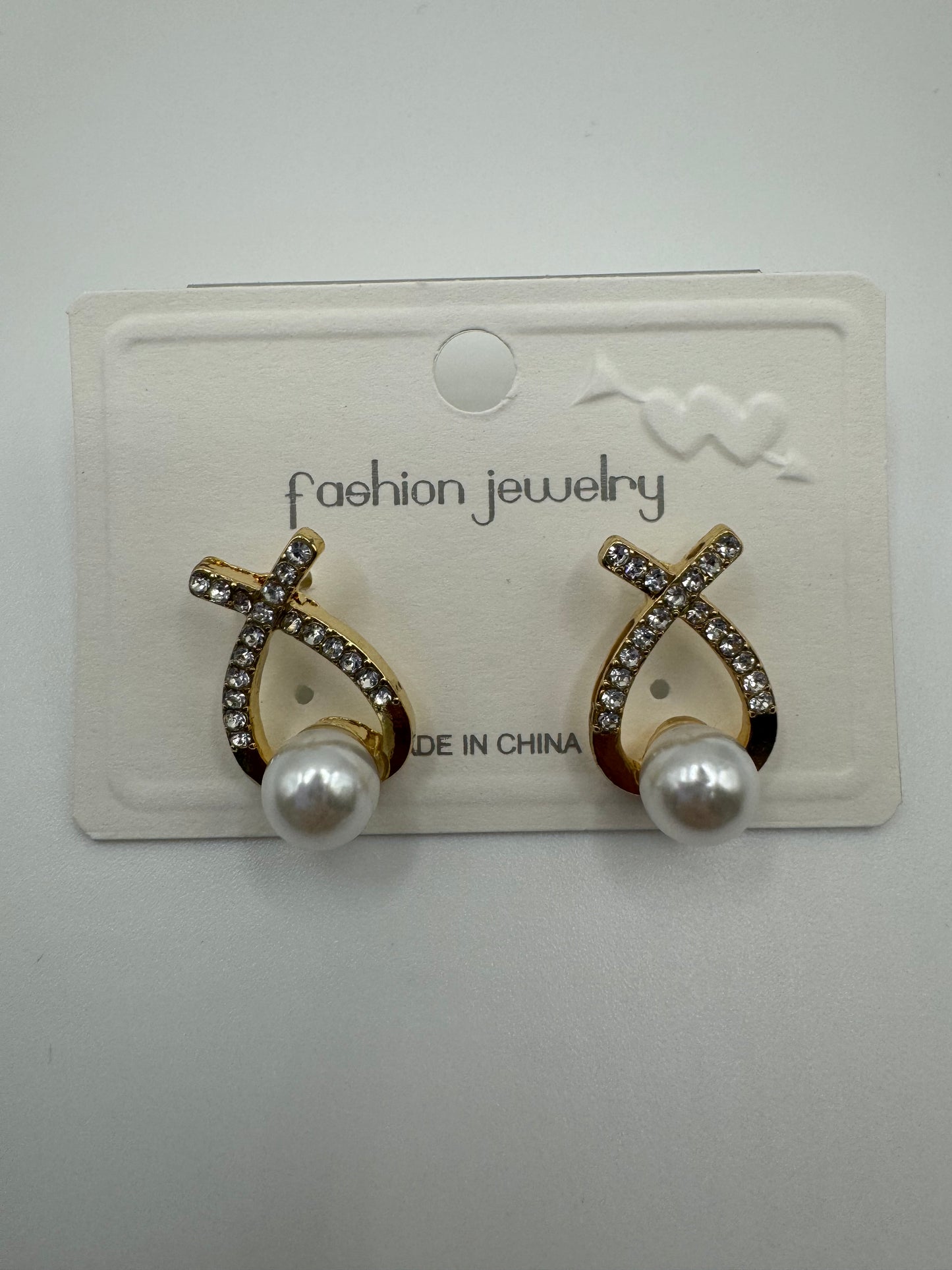 Delicate Sparkly Pearl Stud Earrings