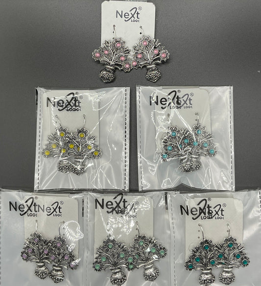Unique flower vase earrings!