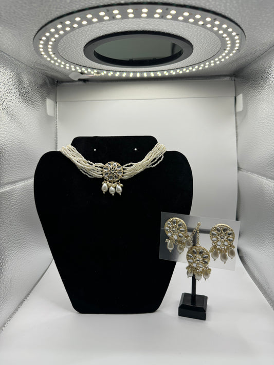 Kundan and Pearl Choker Necklace Set